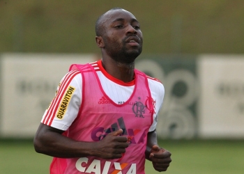 Agente confirma que Armero deixa o Fla em dezembro