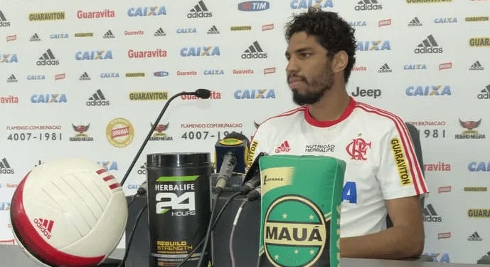 Wallace vê fim de ano do Flamengo melancólico