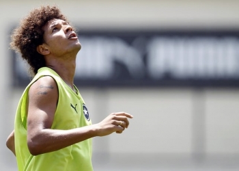 Willian Arão devolve dinheiro, e clima com o Botafogo azeda de vez