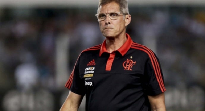Oswaldo de Oliveira não é mais o técnico do Flamengo