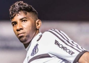 Flamengo avança em negociação por lateral Rodinei