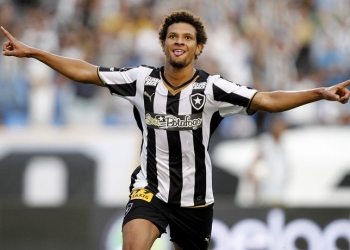 Botafogo vai renovar com Willian Arão até 2017