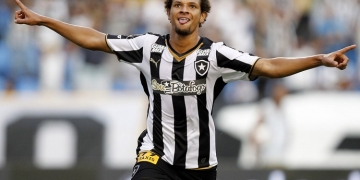 Botafogo vai renovar com Willian Arão até 2017
