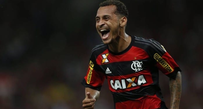 Flamengo chega a acordo com Alan Patrick, e renovação depende do Shakhtar