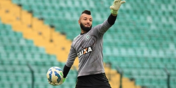 Fla já está fechado com Muralha e aguarda "ok" do Figueira