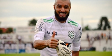 Flamengo faz proposta de R$ 4 Mi e se aproxima de acerto com Alex Muralha