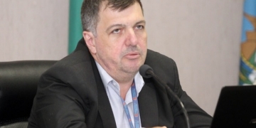 Se Fla e Flu jogarem Liga, Ferj terá o poder de cortar cota de TV