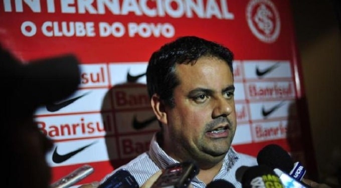 Executivo do Inter recebe proposta do Fla e estuda a possibilidade deixar o Beira-Rio
