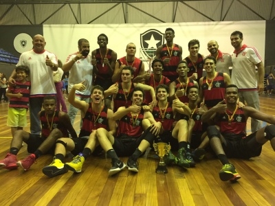 Flamengo bate o Botafogo duas vezes e é campeão invicto do Estadual de Basquete sub-17