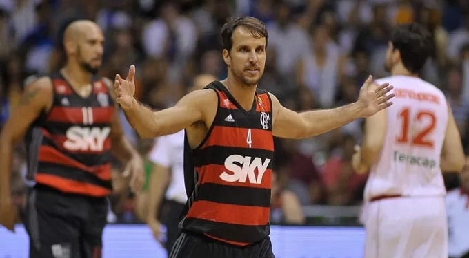 Jogando fora de casa, Flamengo vence o Brasília por 94 a 85