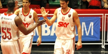 Foco no topo e pé no chão: Flamengo recebe o Caxias do Sul pelo NBB