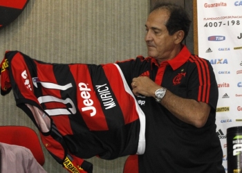 Muricy é apresentado na Gávea