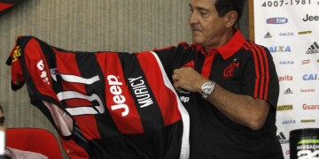 Muricy é apresentado na Gávea