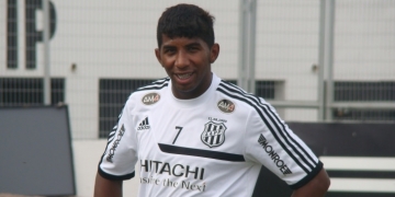 Flamengo assina com lateral Rodinei, ex-Ponte, por quatro anos