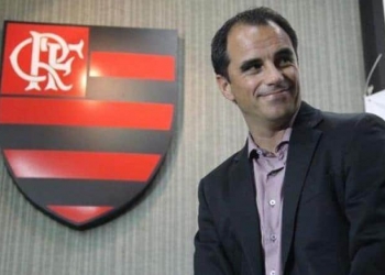 Flamengo renova com Rodrigo Caetano por mais 3 anos