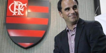 Flamengo renova com Rodrigo Caetano por mais 3 anos