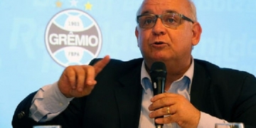 Choro: Grêmio detona Flamengo por intervir em contratações: "Vai jogar o Carioca!"