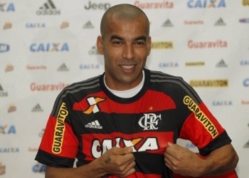 Flamengo anuncia a renovação de contrato de Emerson Sheik