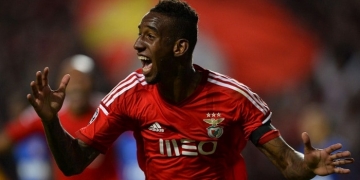 Benfica quer emprestar Talisca e Fla teria interesse na contratação do meia-atacante