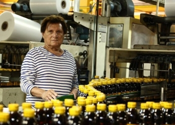Viton 44 deixa rombo de R$ 9 milhões e Fla adianta receita de 2016