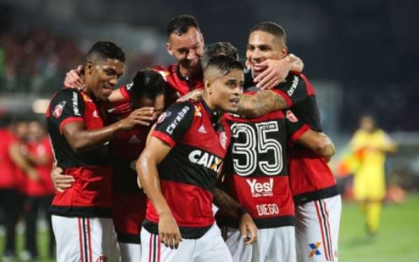 Flamengo já tem nove gols e segue 100% na Ilha do Urubu