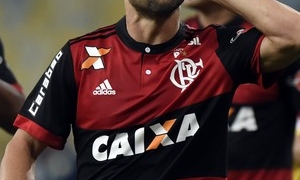 Diego minimiza decisão no Mineirão "Continuamos com 50% de chance"