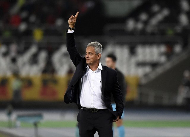 Intensivão Rueda 72h: técnico muda hábitos e ataca problemas na defesa do Fla