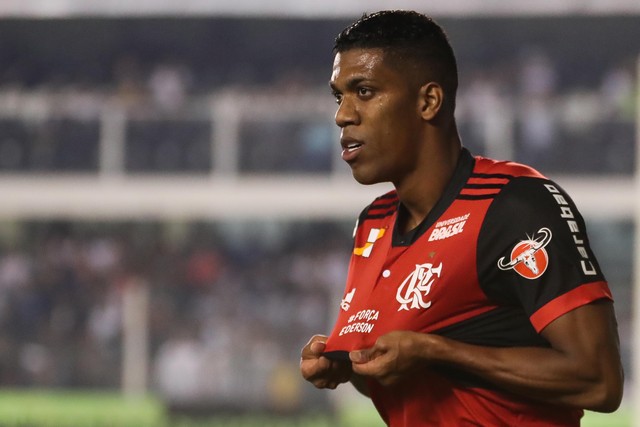 Ainda há saldos para pagar pela compra de jogadores. Entre eles, Berrío (Foto: Gilvan de Souza/Flamengo)