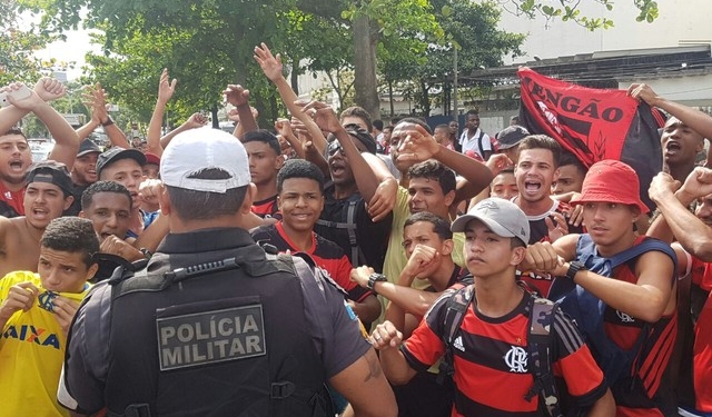 Torcida faz novo AeroFla para final da Copa do Brasil, mas apoio acaba em confusão