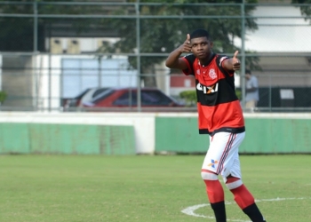 Com ausência de Vizeu e Guerrero suspenso, Lincoln poderá ser relacionado para final