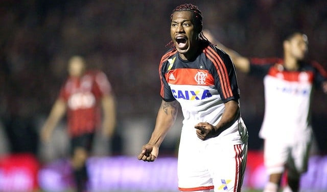 Autor de golaço importante em 2013, Amaral está sem clube há 9 meses