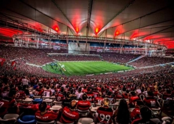 Torcida do Flamengo esgota ingressos para jogo de ida da decisão da Copa do BR
