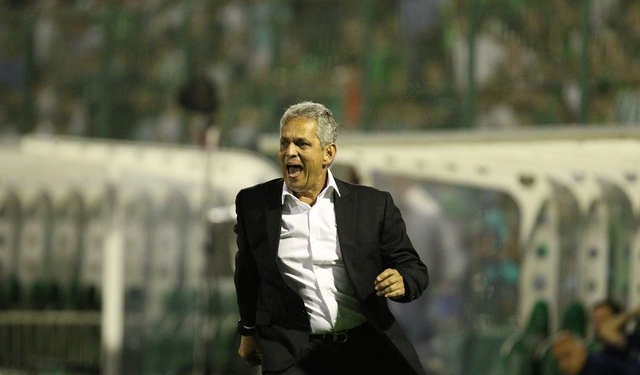 10 jogos depois... Rueda também erra, mas acertos mudam cara do Fla