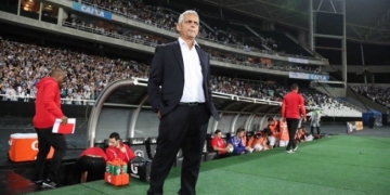 Contra o Botafogo, Rueda retorna ao palco de sua estreia no Fla