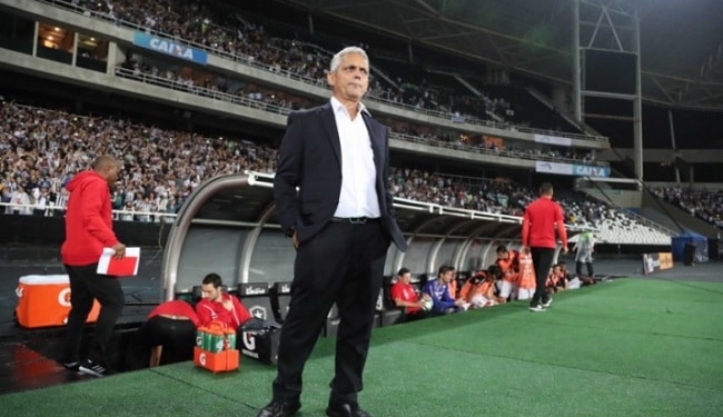 Contra o Botafogo, Rueda retorna ao palco de sua estreia no Fla