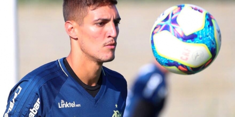 Em enquete, torcedores do Fla escolhem o goleiro Thiago para ser o titular contra o Cruzeiro