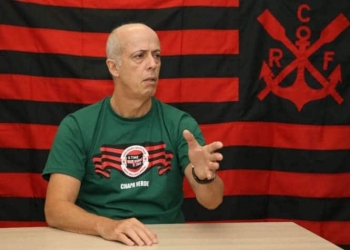 Grupo de oposição pede que Bandeira deixe VP de futebol