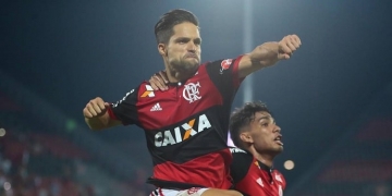 Diego mostra alívio após goleada do Flamengo, na Ilha: ‘Ufa’