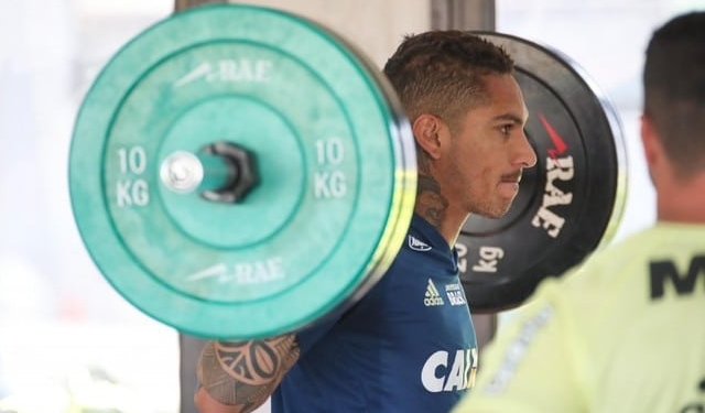 Rueda surpreende, mas Fla quer Guerrero, pelo menos, para volta contra o Flu