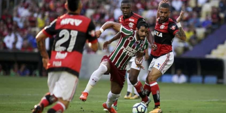 Ruim para os dois: Fla e Flu fazem bom jogo, mas empatam no Maraca