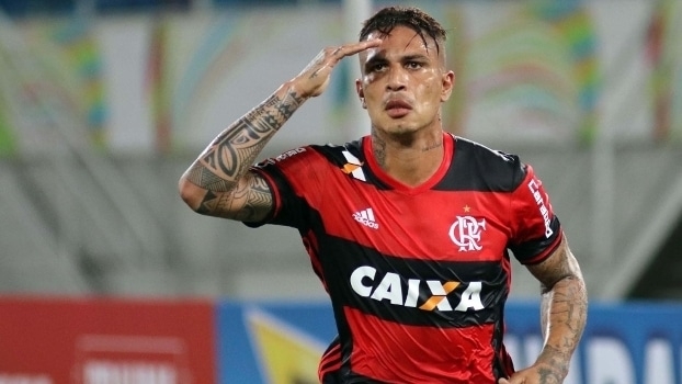 Presença de Guerrero contra o Flu depende de treino nesta terça