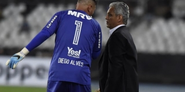 Rueda melhora defesa e aproveitamento do Flamengo