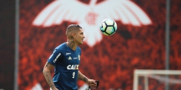 Flamengo retoma treinamento em dia decisivo para Guerrero