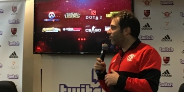 Flamengo faz mistério sobre entrada no competitivo de PES: "Em breve"