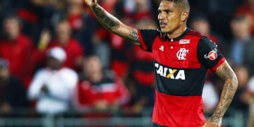Guerrero fica fora contra o São Paulo e segue tratamento no Flamengo