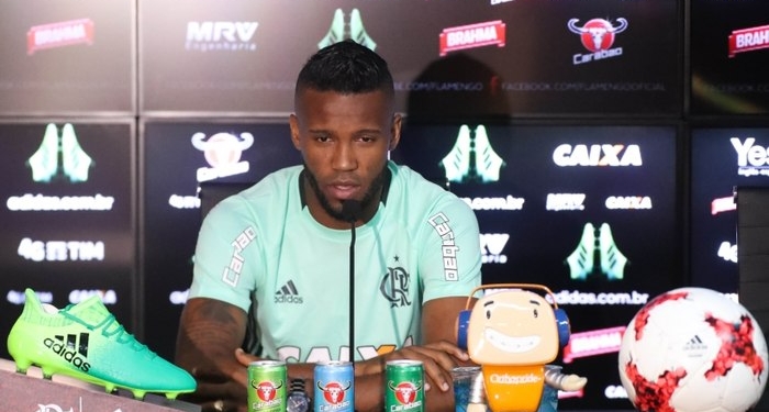 Vaz encara jogo contra o Bahia como decisão no Brasileiro