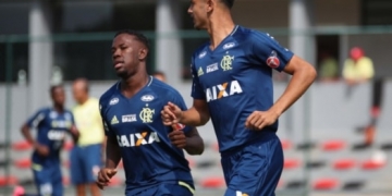 Rueda abre espaço para garotos, e Fla inscreve mais dois na Sul-Americana