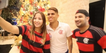 Na chegada em Barranquilla, Cuellar afirma: "Temos que fazer jogo inteligente e buscar o resultado"