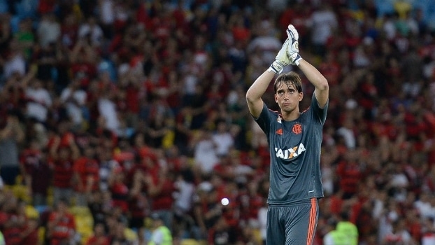 Goleiro César manda recado no Flamengo: 'Se precisar de mim, estou pronto para jogar'