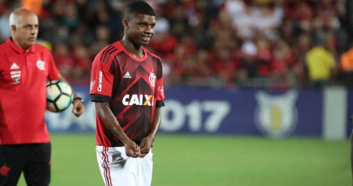 Flamengo inscreve Lincoln e Klebinho na Sul-Americana